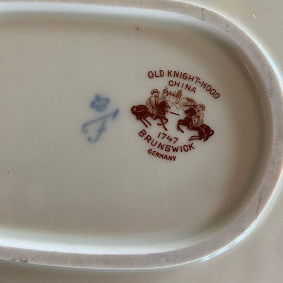 Vintage Old Knight-hood Furstenberg Brunswick Germany Platter, 16.5" x 12.25" - Picture 10 of 10